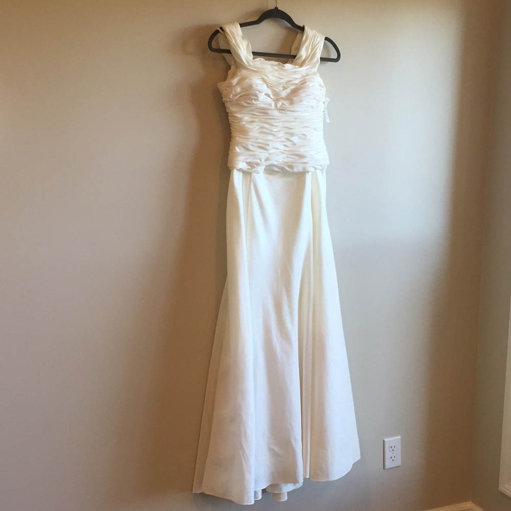 Long white dress